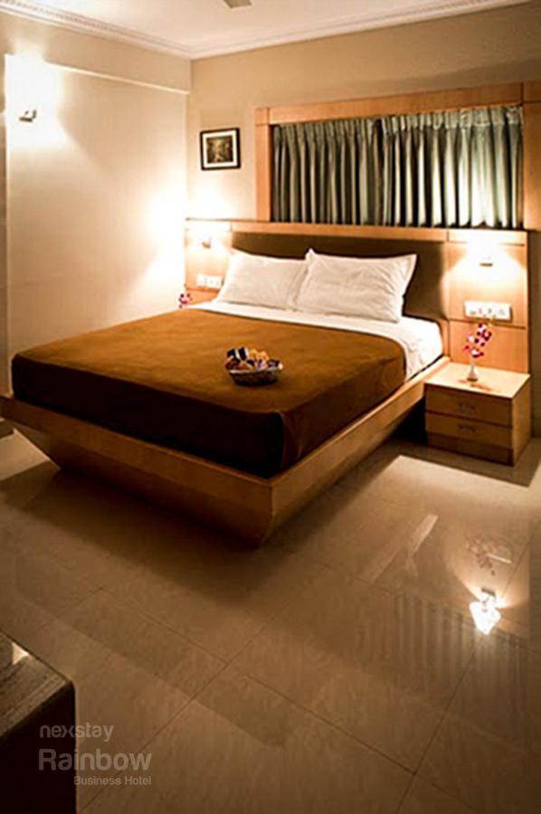 New Rainbow Business Hotel Bengalúr Exteriér fotografie